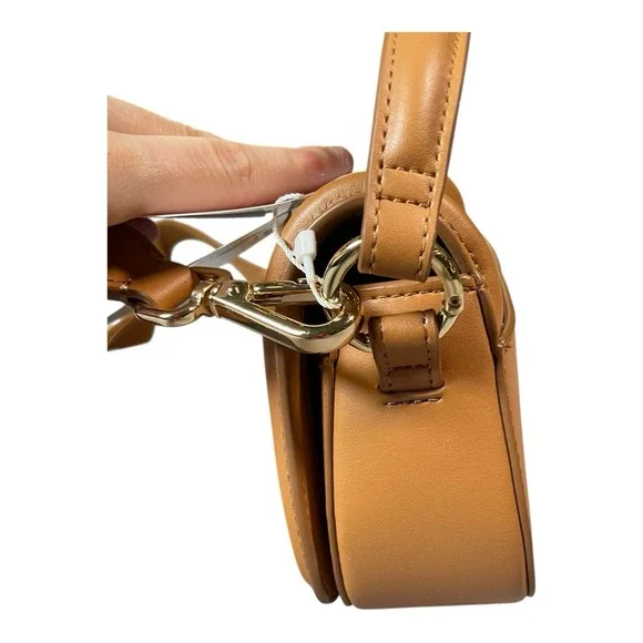 Lululemon Cactus Leather Mini Bag With Clippable Pouch 1.2L Chestnut - Picture 14 of 16